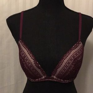 Victoria’s Secret Plunge Bra Size 36C